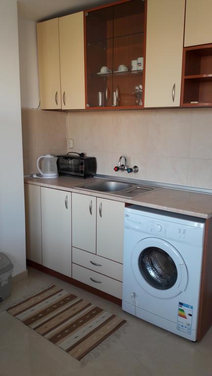 Apartament Bogoridi ブルガス エクステリア 写真